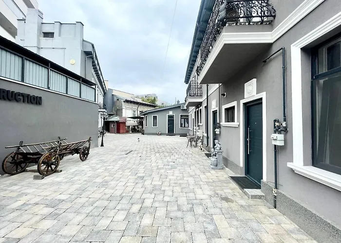 8 Apartment Bucharest